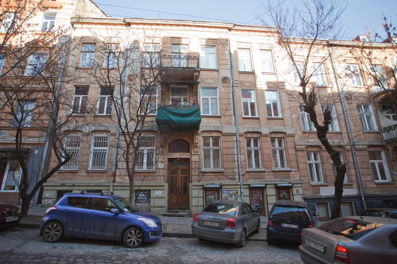 Central Apartments Lviv * Lwów