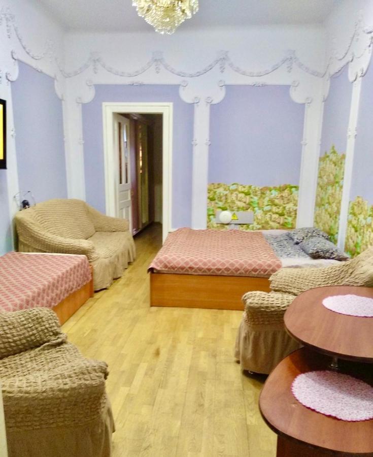 Central Apartments Lviv Apartament *